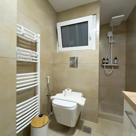 Hestya-cozy Near Acropolis Apartment Athens